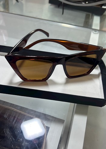 Kahverengi Şeffaf Kadın Güneş Gözlüğü - Görsel 2