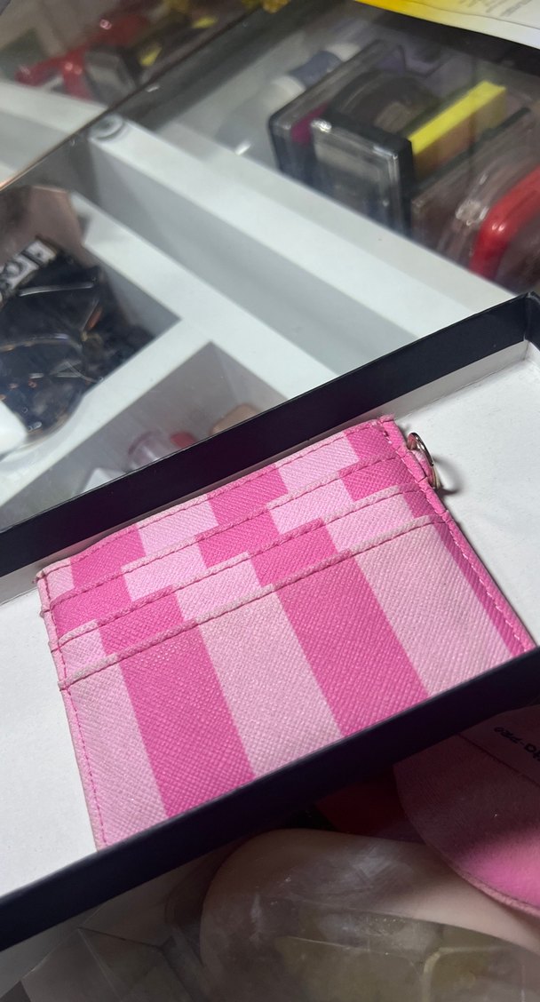 Pembe Kareli Tokalı Kadın Cüzdanı - Görsel 2