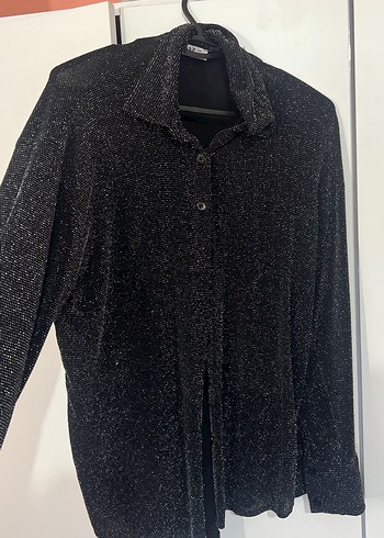 Düğmeli Siyah Uzun Kollu Gömlek - Görsel 3