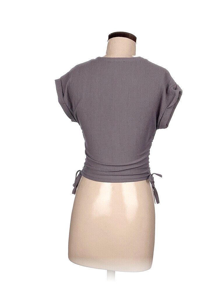 Diğer Bluz %70 İndirimli. - Görsel 3