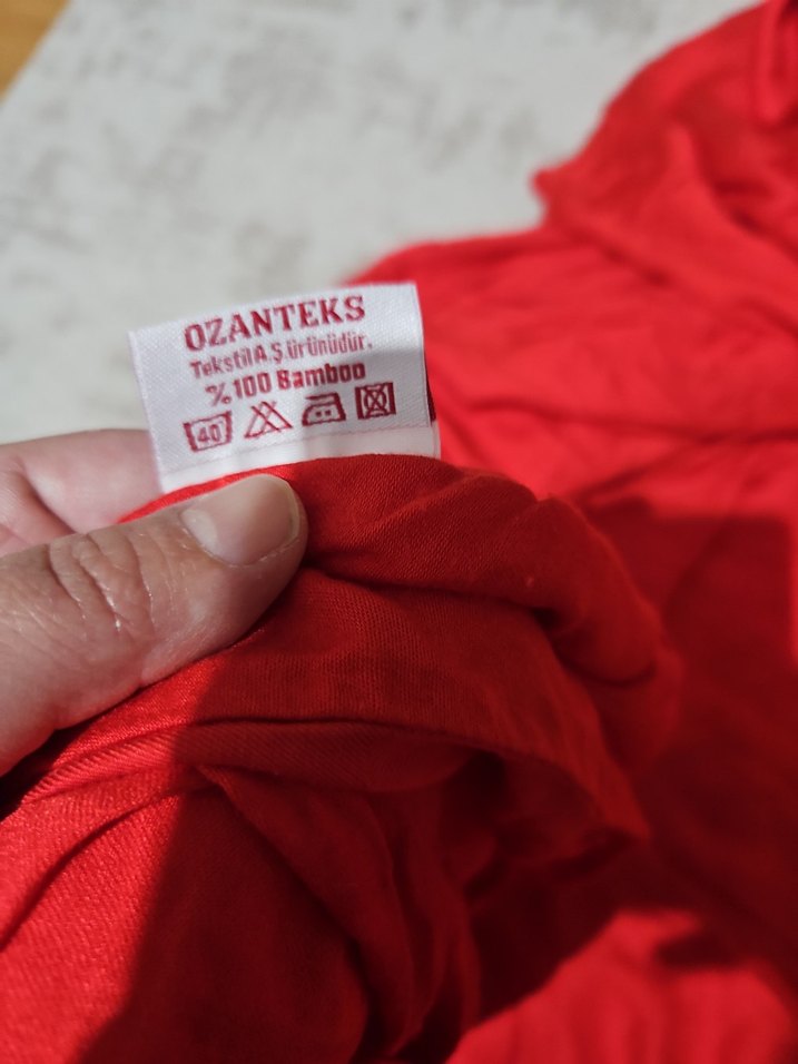 Kırmızı Düz Nevresim Takımı - Görsel 3