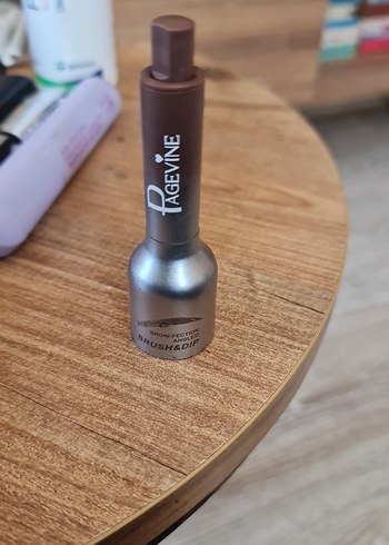 Bej Gri Tonlu Dudak Kalemi - Görsel 7