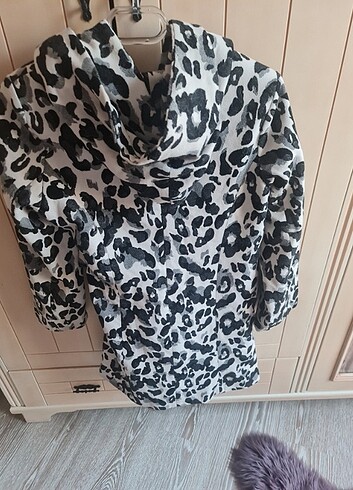 Leopar desenli kaban