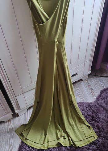 Askılı limon küf ü renkte  sırt dekolteli çok şık gece elbisesi - Görsel 11