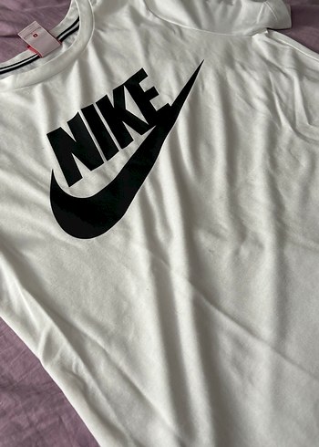 Nike Beyaz Baskılı Spor Tişört