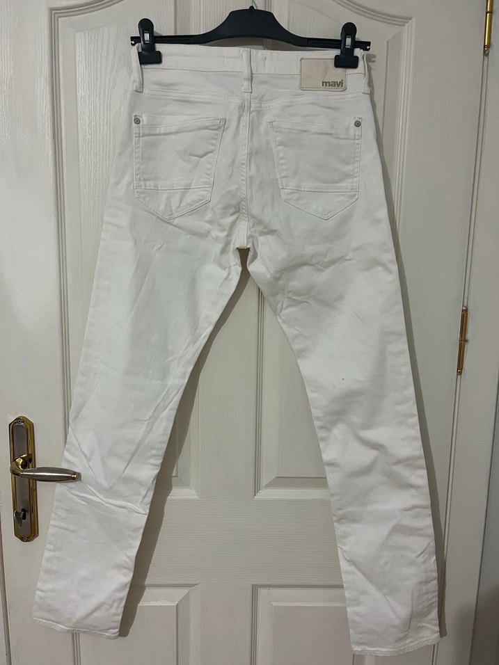 Beyaz Pamuklu Rahat Kesim - Görsel 3