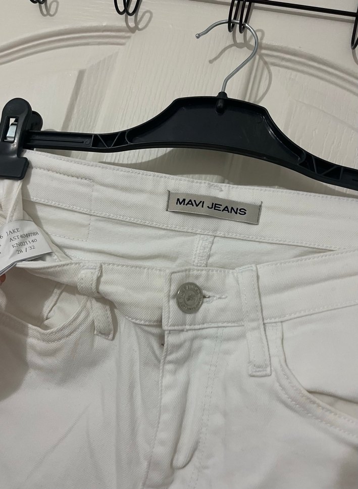 Beyaz Pamuklu Rahat Kesim - Görsel 2