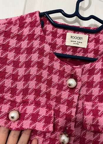 Pembe Desenli Düğmeli Yelek - Görsel 4