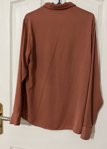 Düğmeli Kahverengi Keten Uzun Kollu Gömlek - Görsel 3