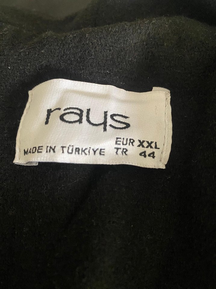 Siyah Uzun Kaban - Görsel 2