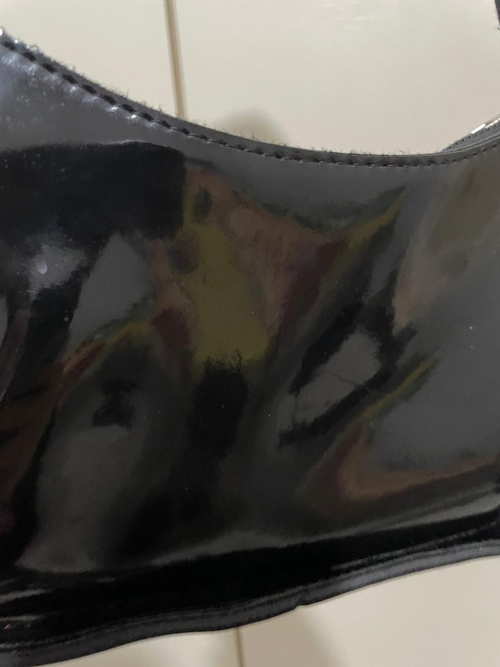 Siyah Deri Tokalı Gotik Kadın Çantası - Görsel 4