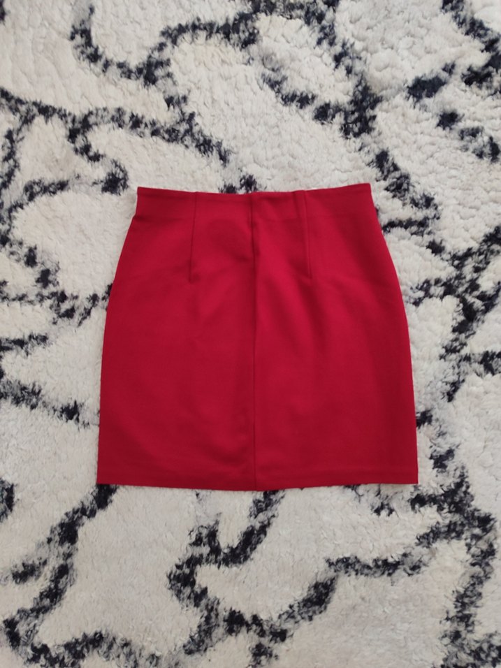 Kırmızı Mini Etek - Görsel 3