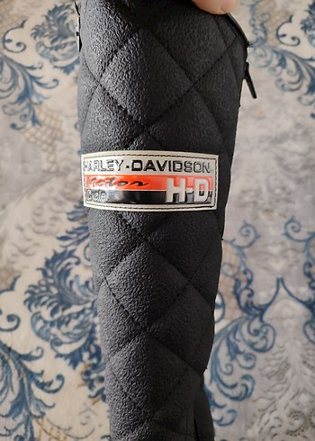 Harley davidson kadın bot - Görsel 3