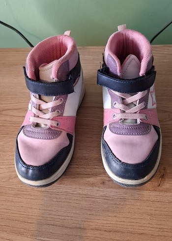 Kız Çocuk Pembe Yıldızlı Spor Ayakkabı - Görsel 5