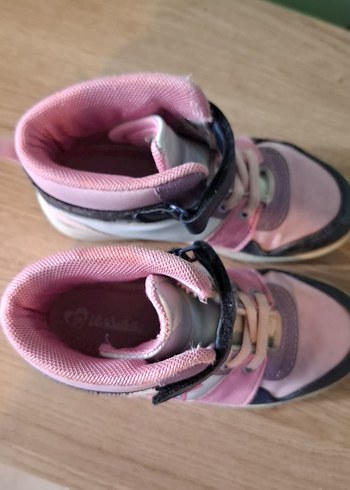 Kız Çocuk Pembe Yıldızlı Spor Ayakkabı - Görsel 3