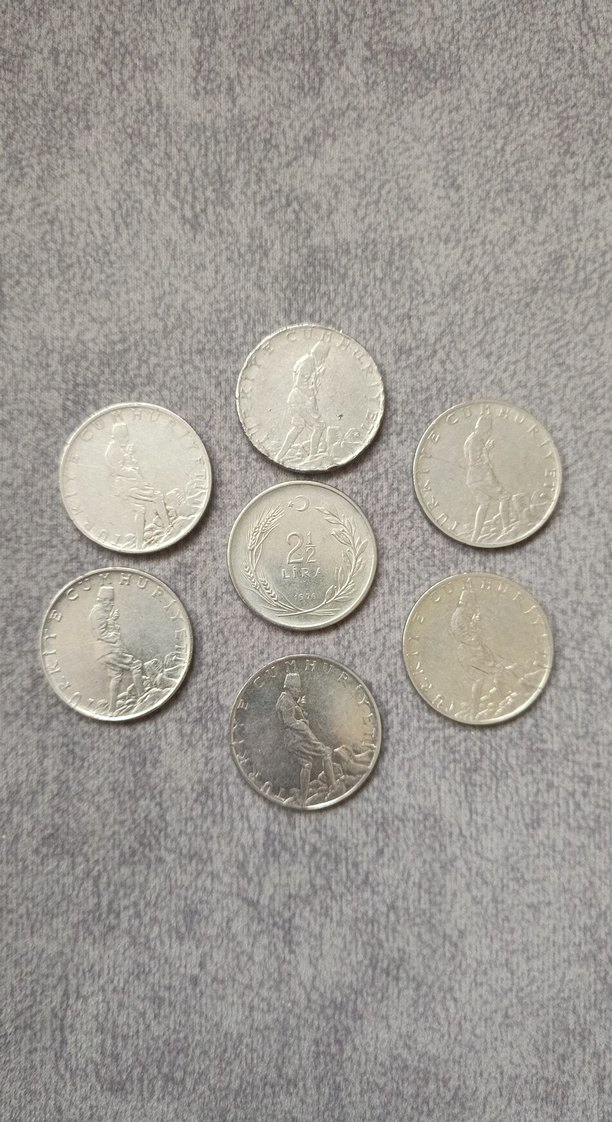 1960-1978 basım tarihli iki buçuk liralar - Görsel 2