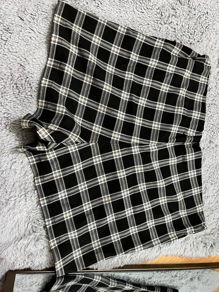 Bağlama Detaylı Şort Etek - Görsel 3