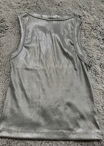 Gri Parlak Askılı Crop - Görsel 2