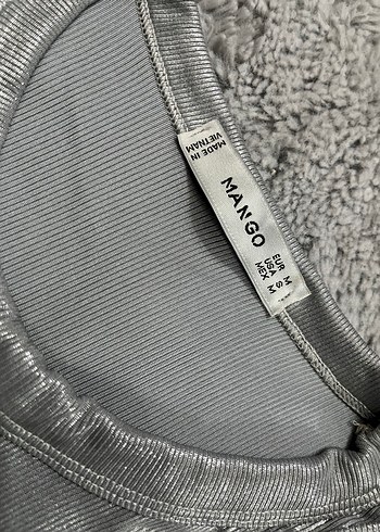 Gri Parlak Askılı Crop - Görsel 3