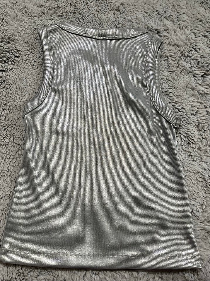 Gri Parlak Askılı Crop - Görsel 2