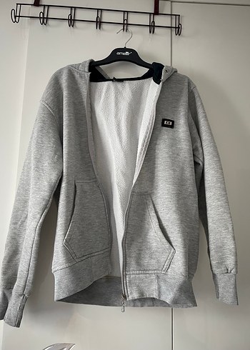 Gri Fermuarlı Sweatshirt