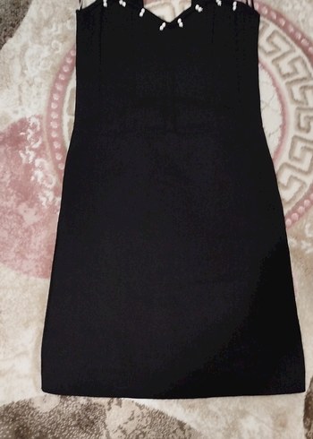 Boncuk Detaylı Siyah Mini V Yaka Elbise - Görsel 2