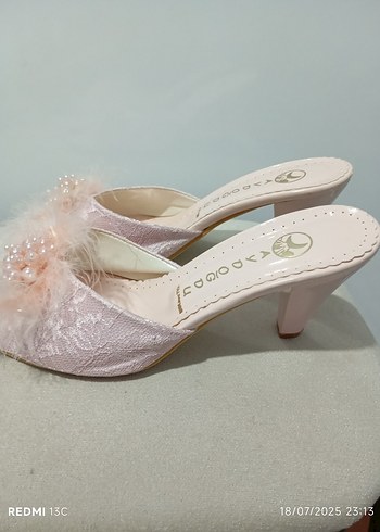 Dantel detaylı kadın topuklu terlik - Görsel 2