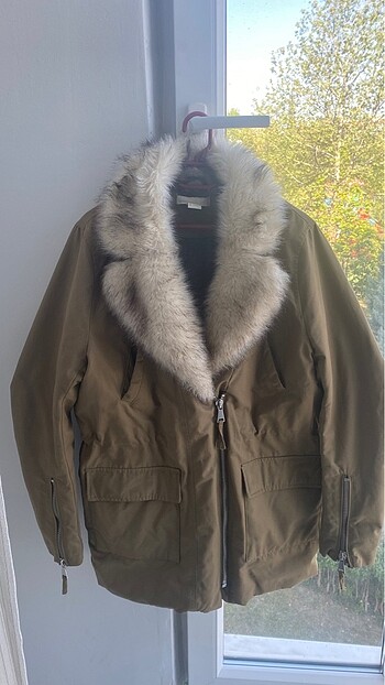 Bershka mont
