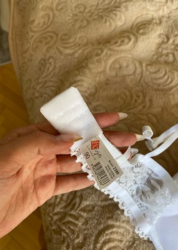 Beyaz Destekli Sütyen 90B - Görsel 4