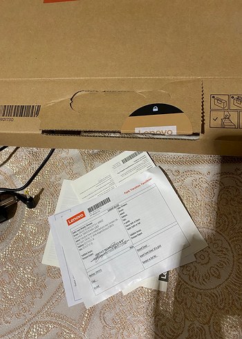 Lenovo Diz Üstü Bilgisayar Laptop - Görsel 10