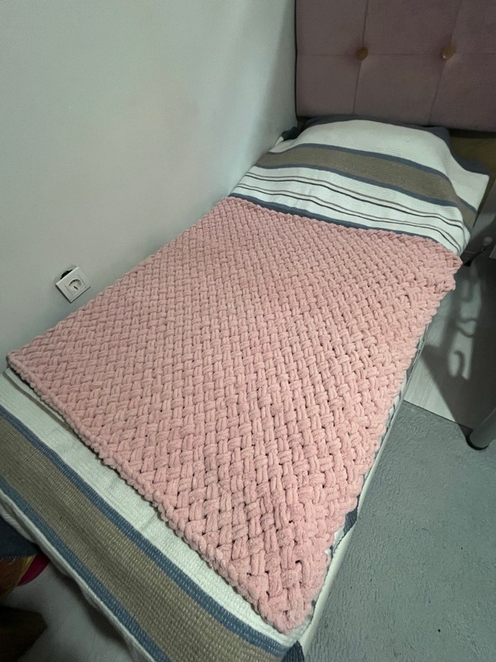 Pembe PUFFY EL Örgü Çocuk Battaniyesi - Görsel 2