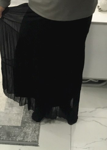 Siyah Pileli Uzun Tül Şifon kumaş astarlı tesettür etek - Görsel 11