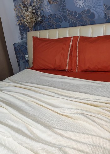 Nakışlı Parlak kiremit renginde Nevresim Takımı - Görsel 2