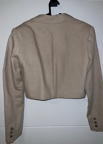m Beden ten rengi Renk Bej Kadın Keten Crop Blazer