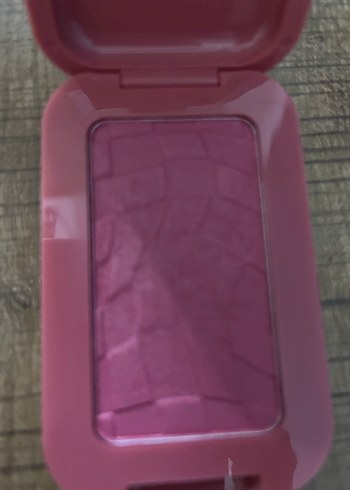 NYX NYX Buttermelt Pastel Pembe Allık