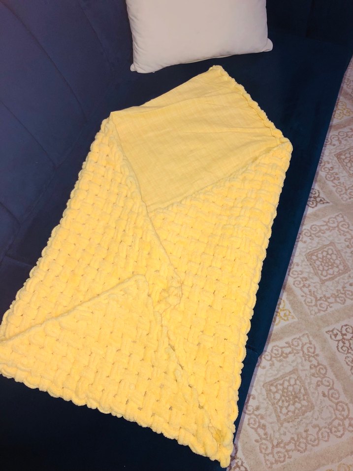 Sarı Çocuk Örgü Battaniye - Görsel 2