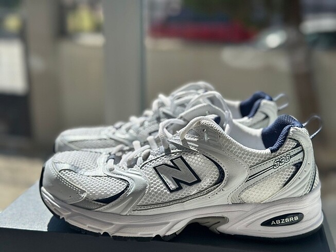 New balance 530
