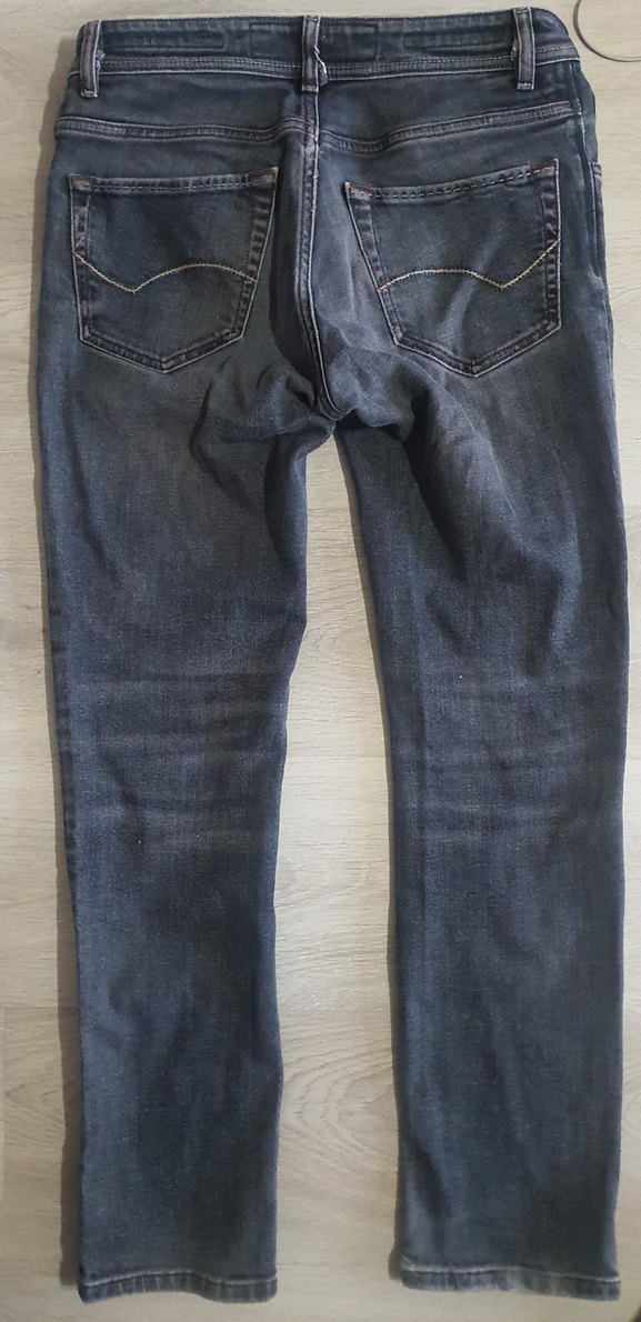 Gri ve Mavi Kot pantolon - Görsel 4