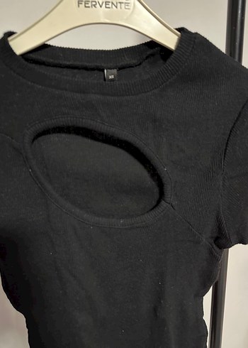 Trendyol & Milla Siyah Mini Crop Top Kısa Kollu