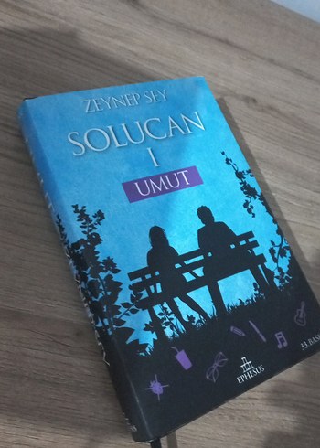 Solucan I Umut - Zeynep Sey Roman