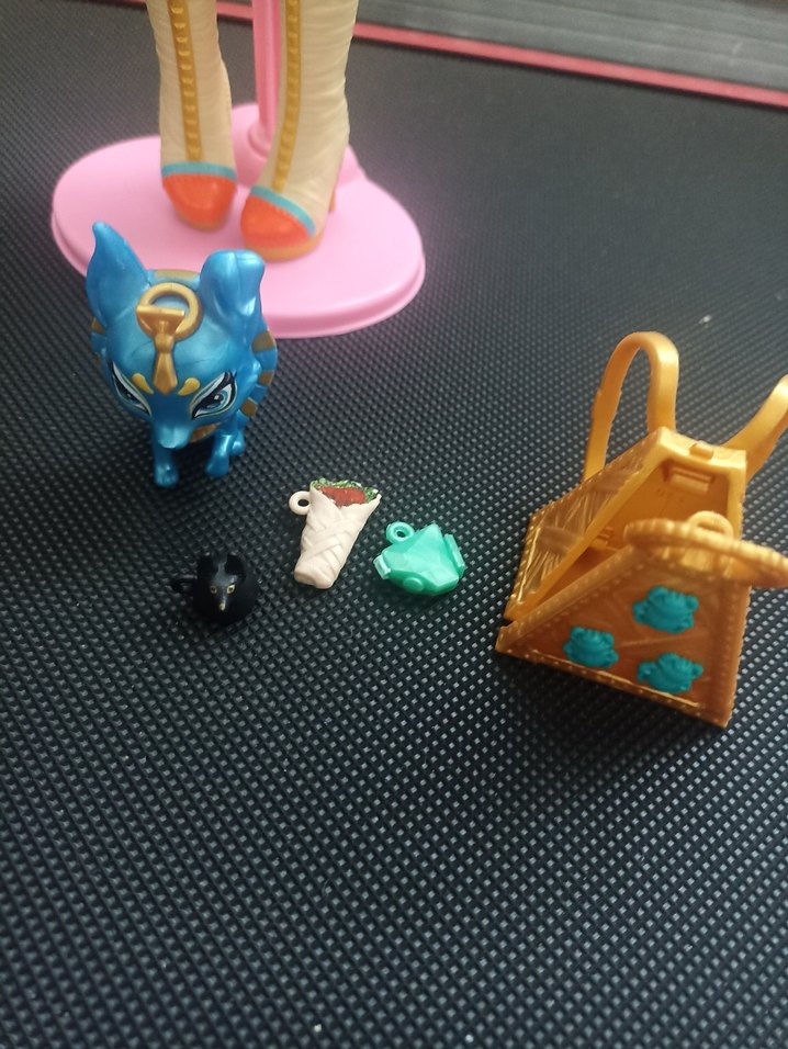 Monster high cleo - Görsel 2