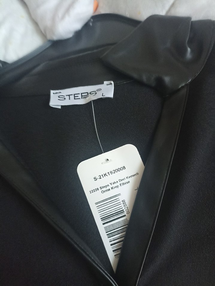 Uzun Kollu Siyah Gömlek Yaka Midi Elbise - Görsel 2