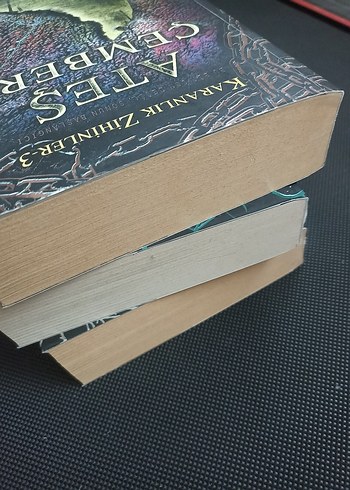 Beden Renk Karanlık Zihinler serisi 3 kitap