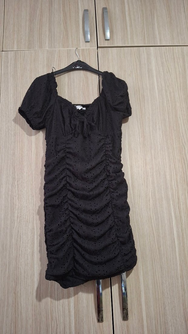 Dantel Detaylı Siyah Midi Elbise - Görsel 3