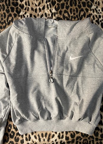 Gri Yarım Fermuarlı Nike Sweatshirt