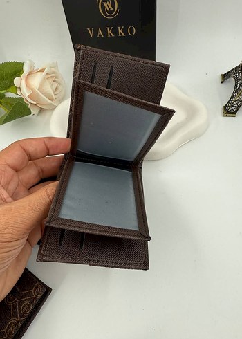 A++++
A kalite 
Erkek cüzdan
Kutulu
Renkler mevcut sol kaydırın - Görsel 7