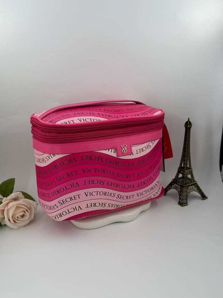 Kadın Siyah Deri Nakışlı Makyaj Çantası - Görsel 4