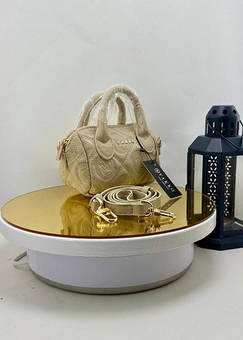 A kalte
Vakko
Renkler mevcut sol kaydırın - Görsel 6