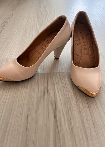37 Beden Bej Rugan Stiletto Topuklu Kadın Ayakkabı