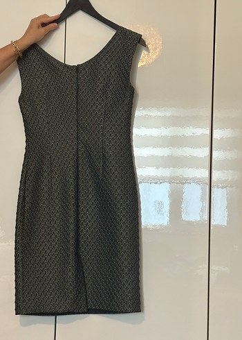 Siyah Dantel Detaylı Midi Elbise - Görsel 2